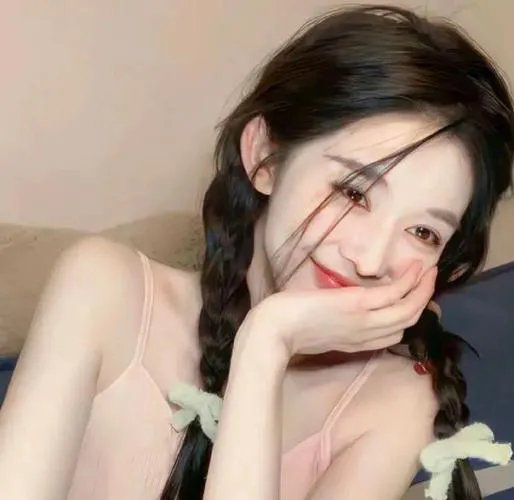 美人无泪